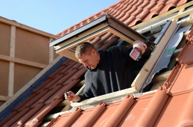 Pose de fenêtres de toit Velux à Englebelmer